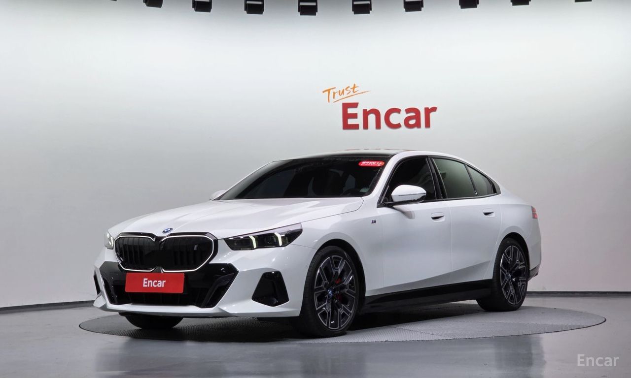 BMW i5