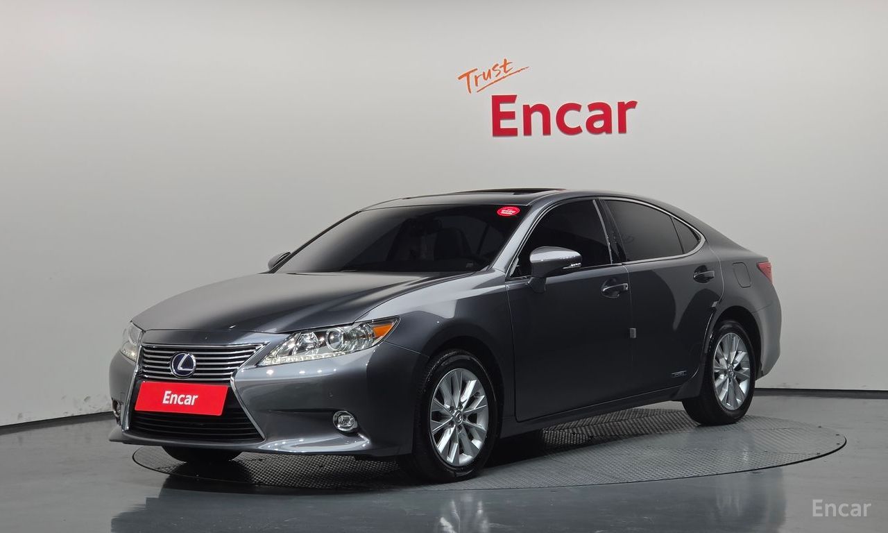 Lexus ES300h
