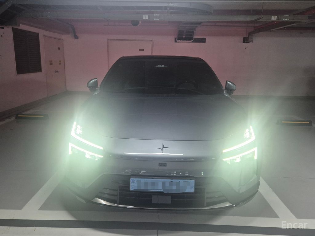 Polestar 4