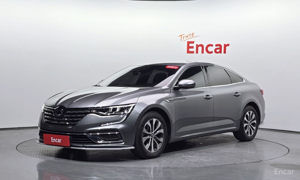 Renault SM6