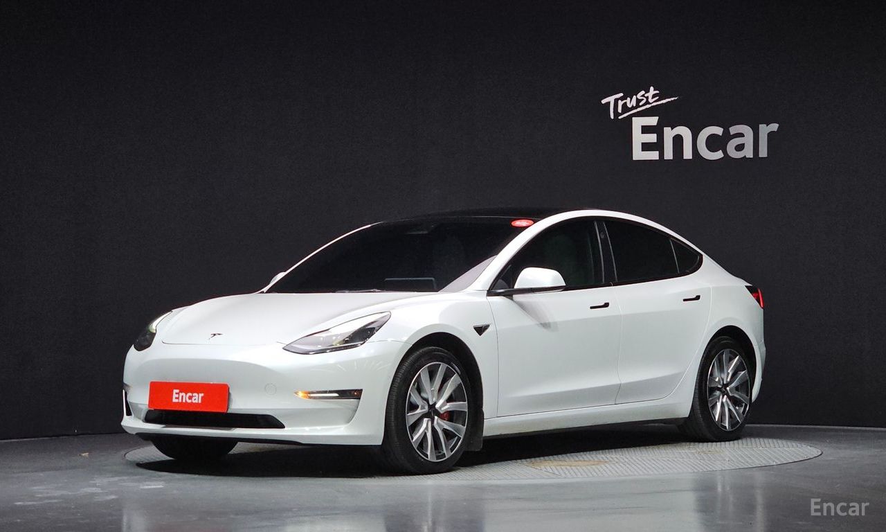 Tesla Model 3