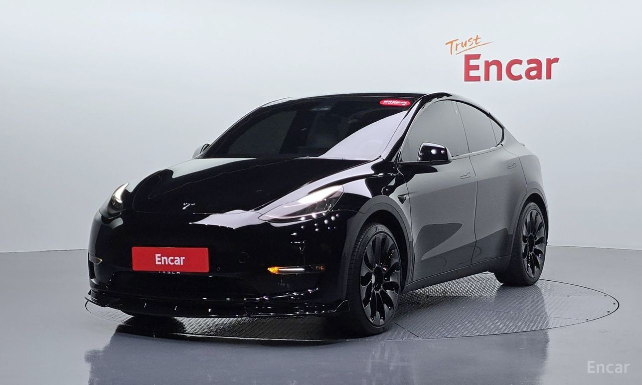 Tesla Model Y