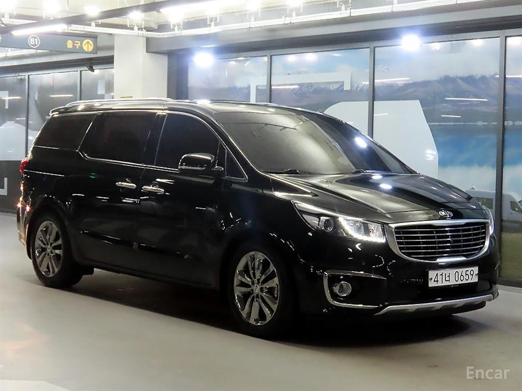 Kia Carnival