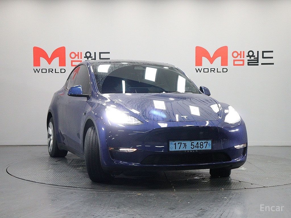 Tesla Model Y