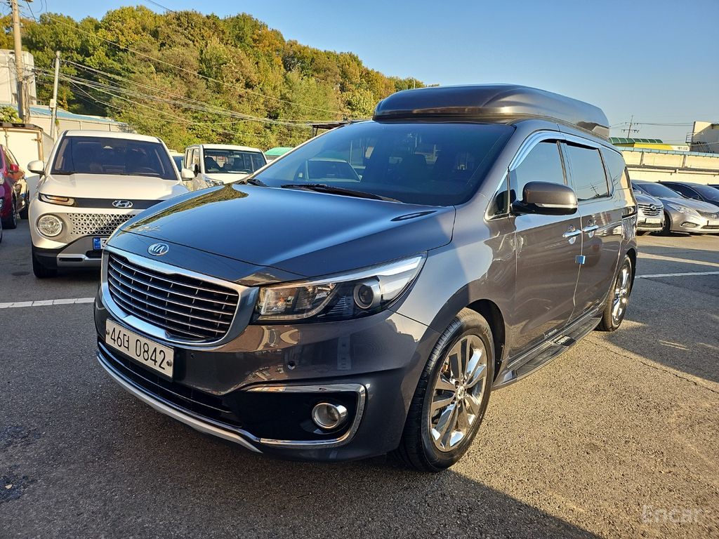 Kia Carnival