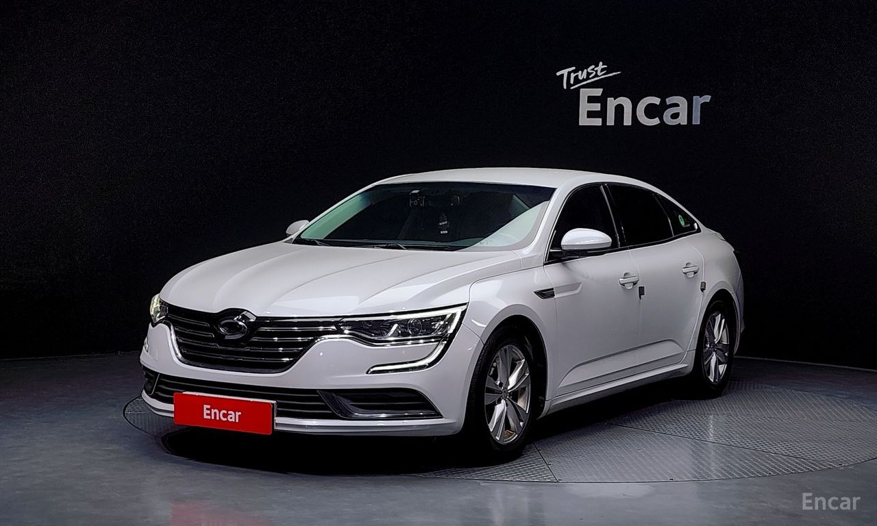 Renault SM6