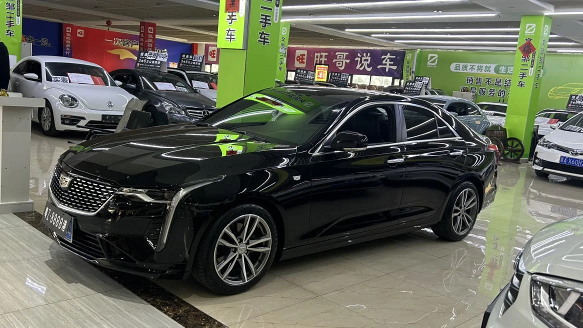 Cadillac CT4