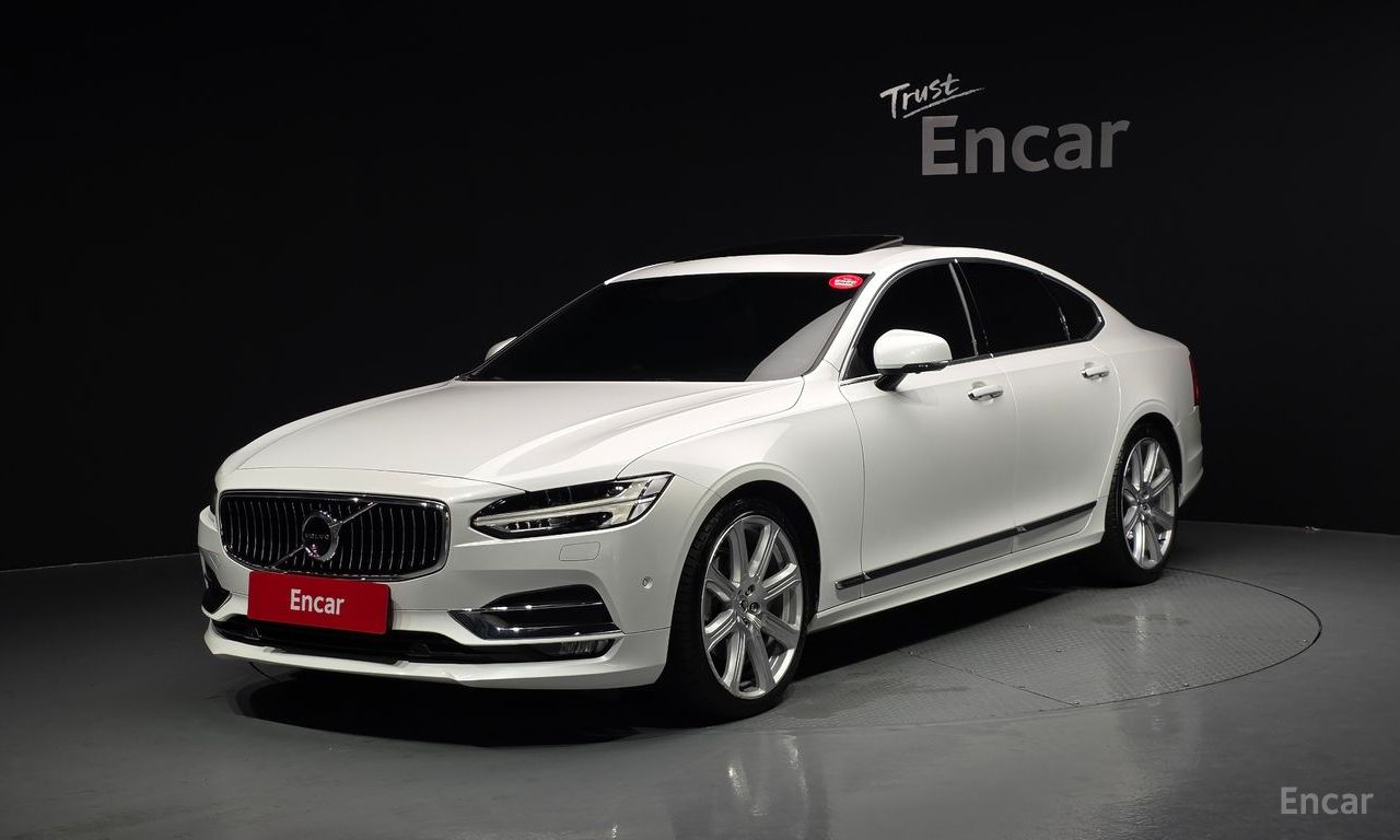 Volvo S90