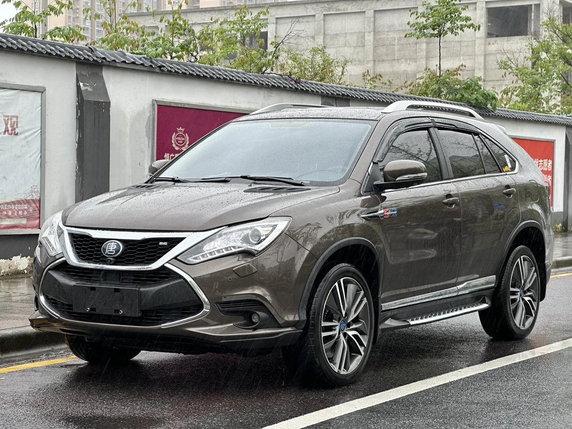 BYD Tang