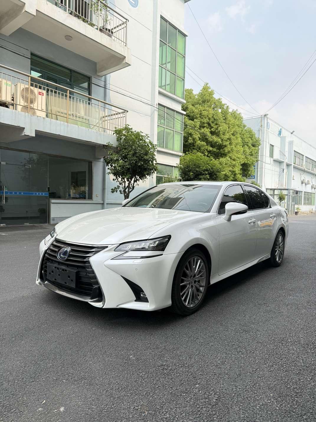 Lexus GS