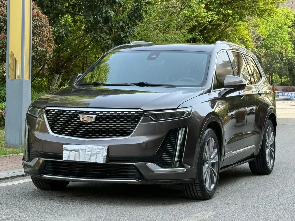 Cadillac XT6