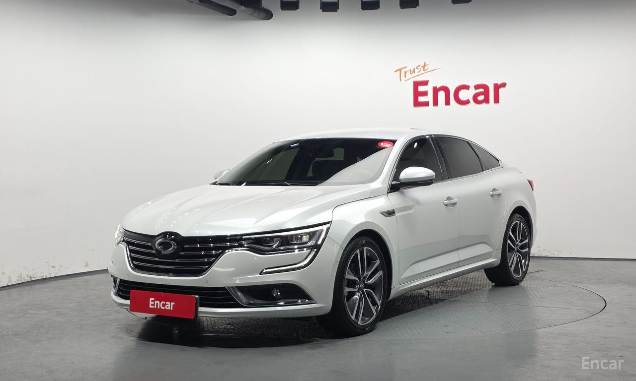 Renault SM6