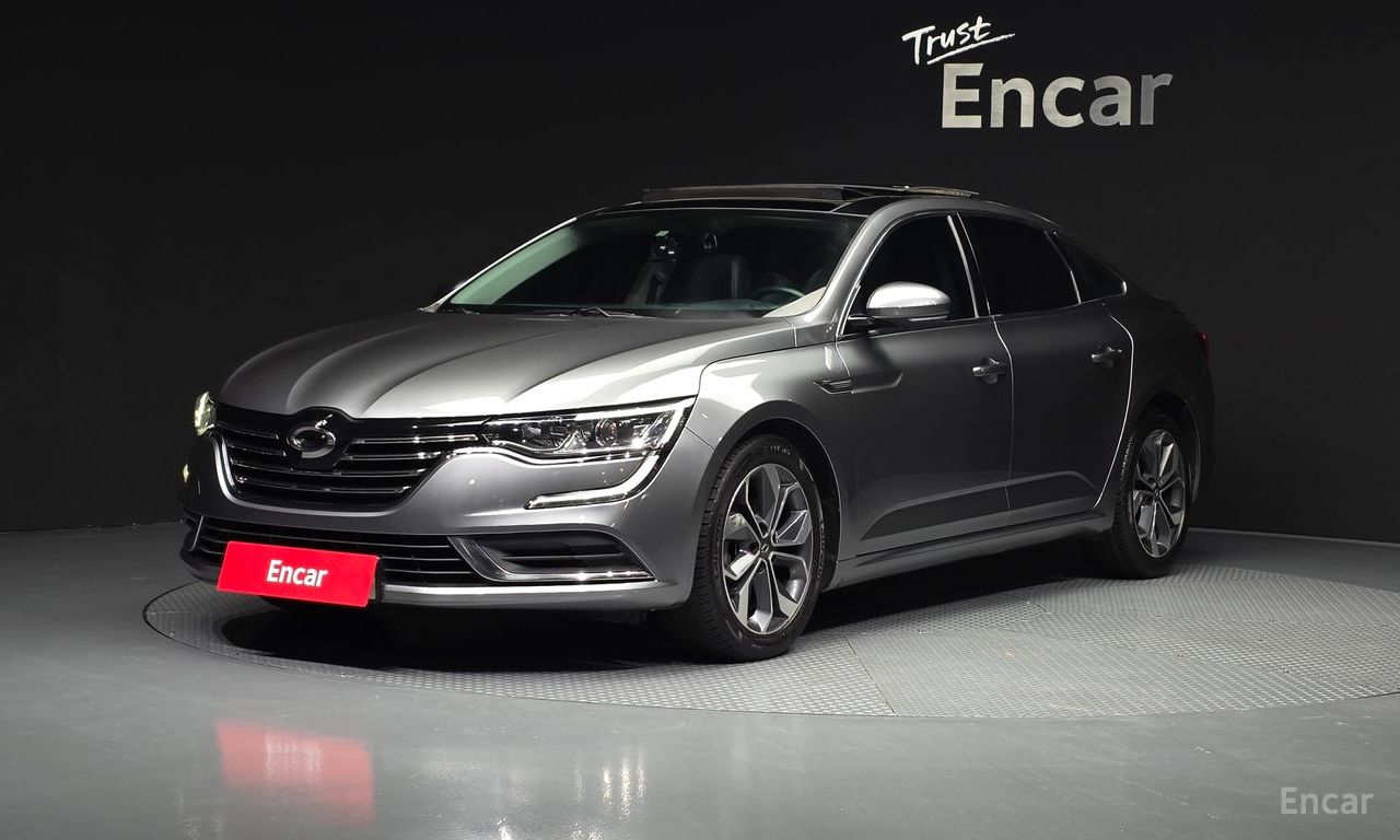 Renault SM6