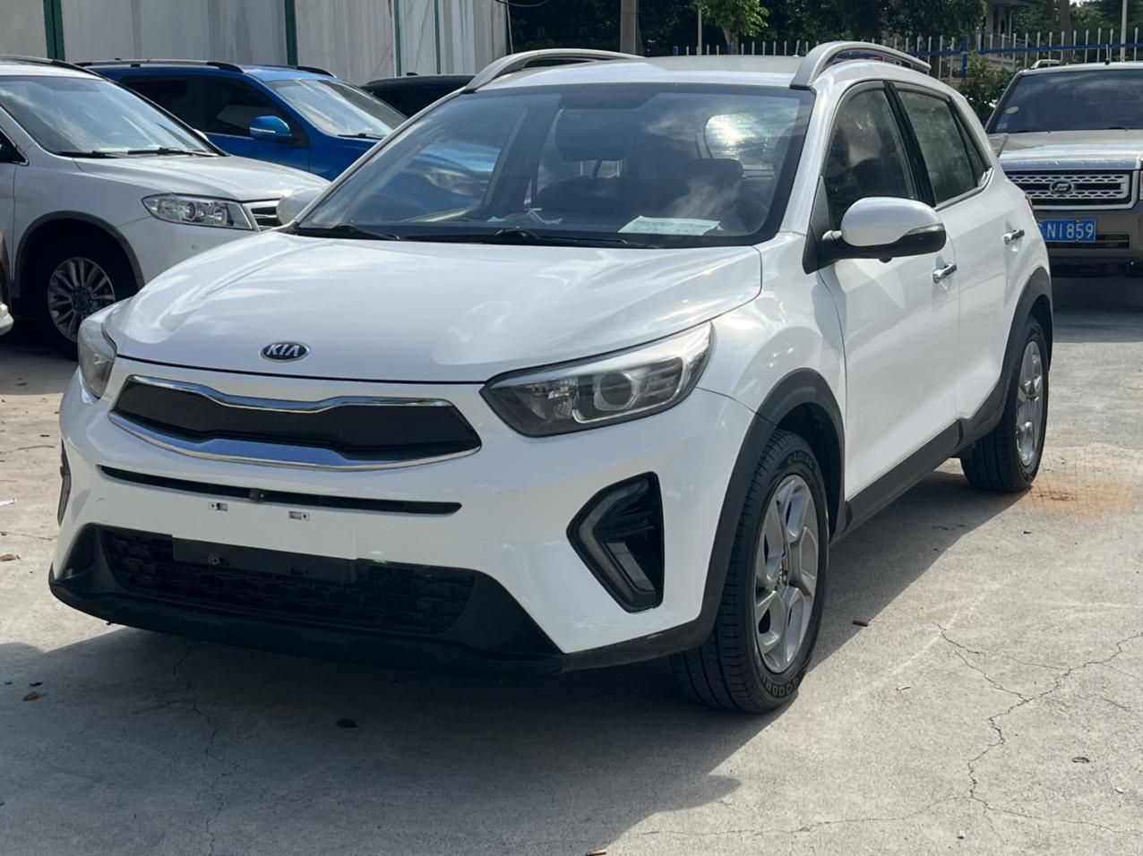 Kia KX1