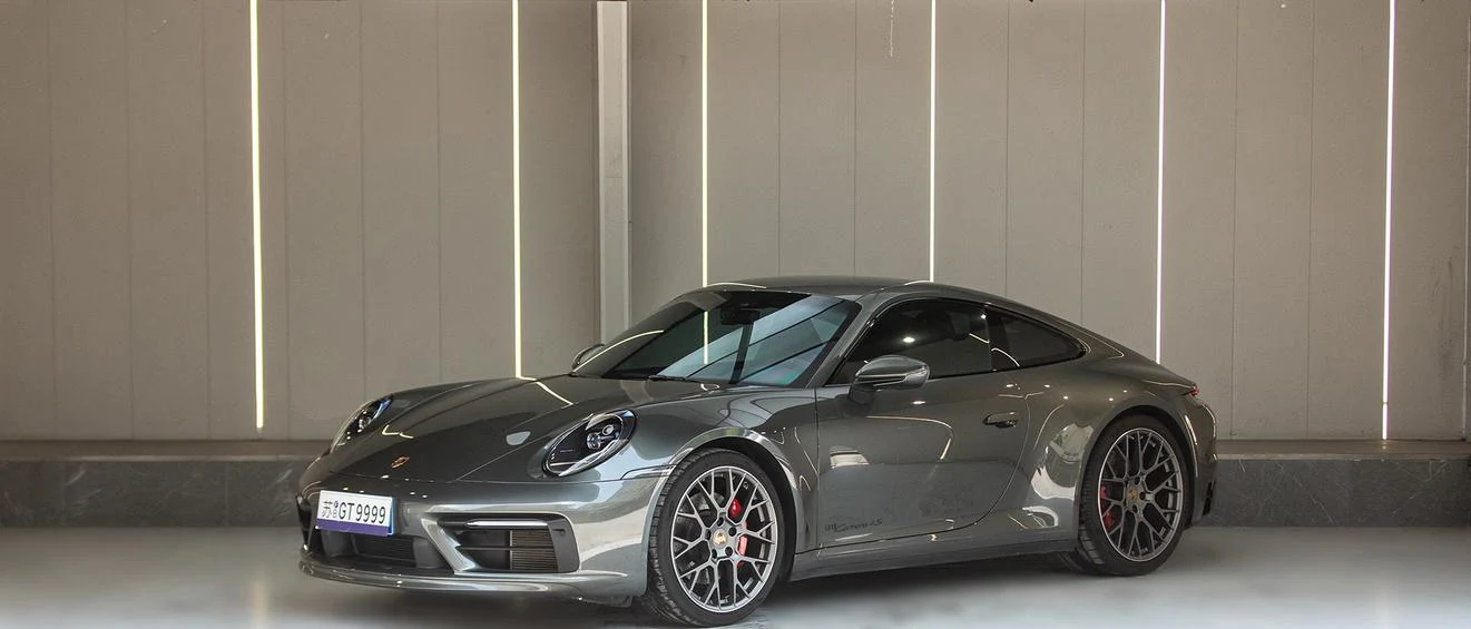 Porsche 911
