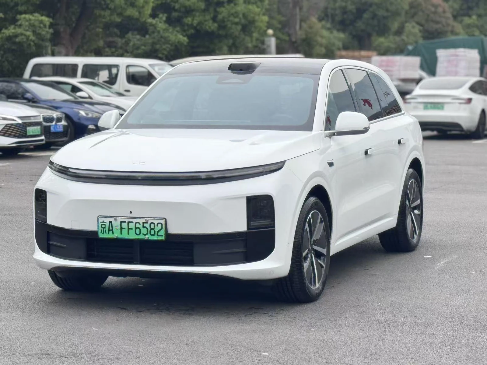 Li Auto L6