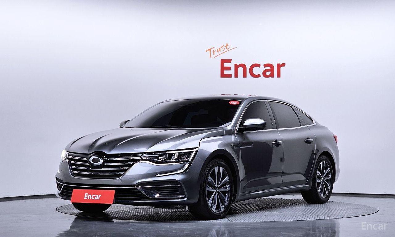 Renault SM6