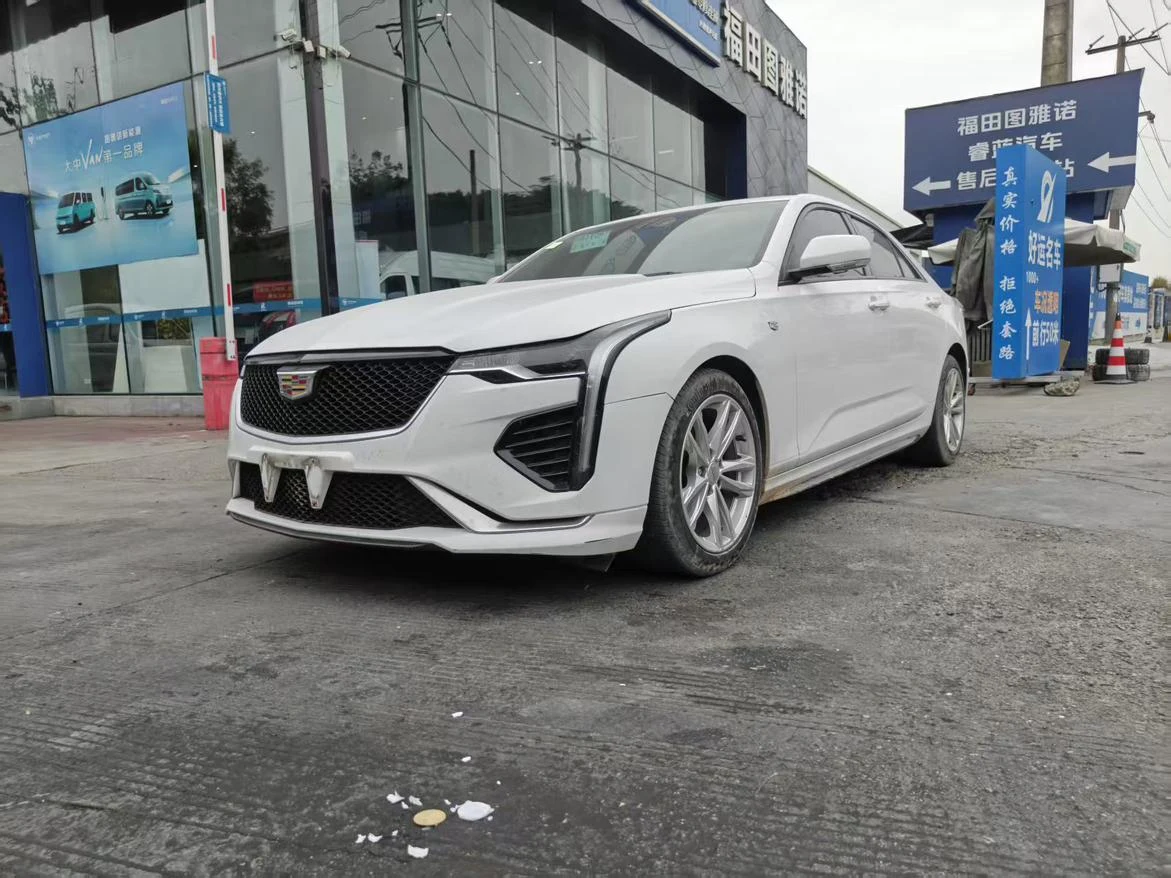 Cadillac CT4