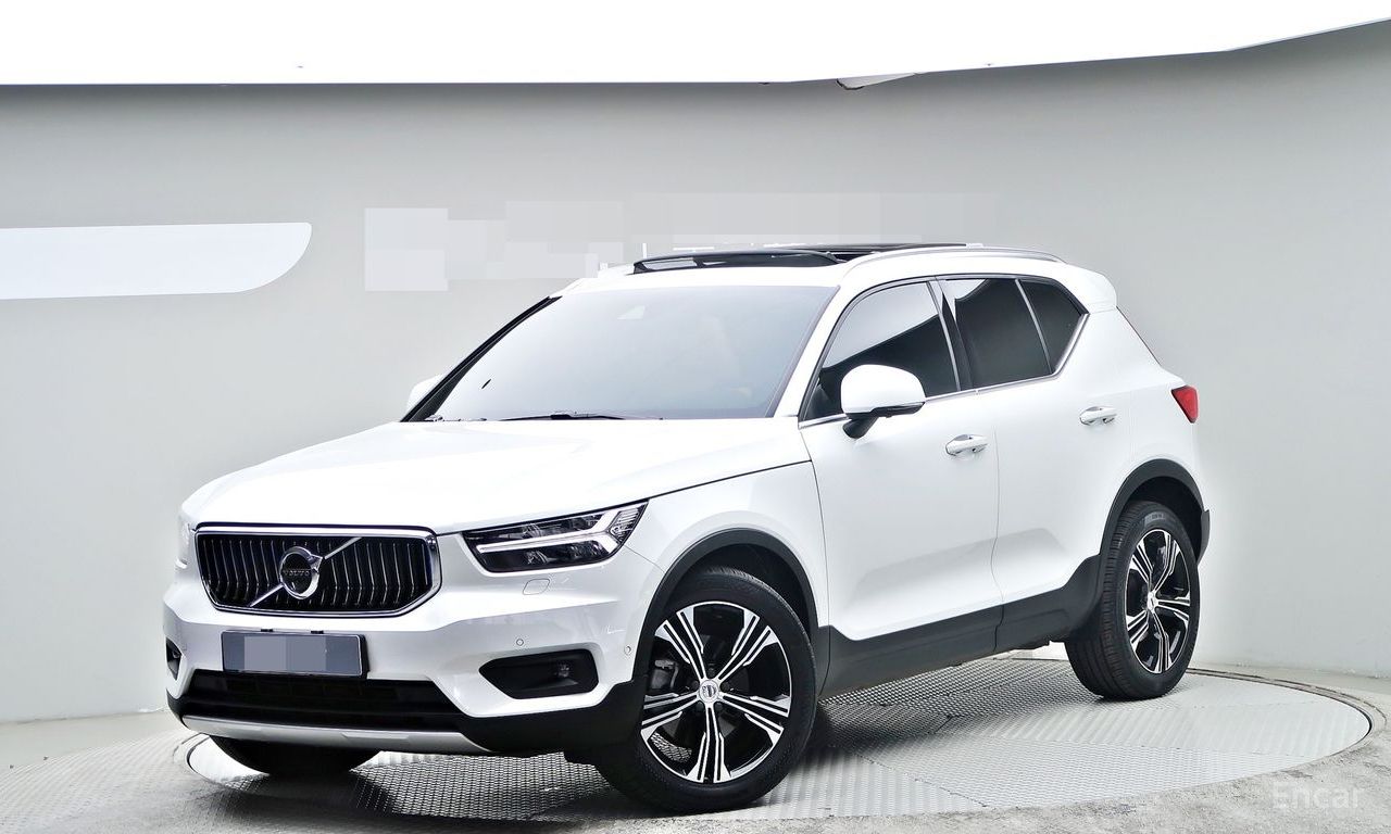 Volvo XC40