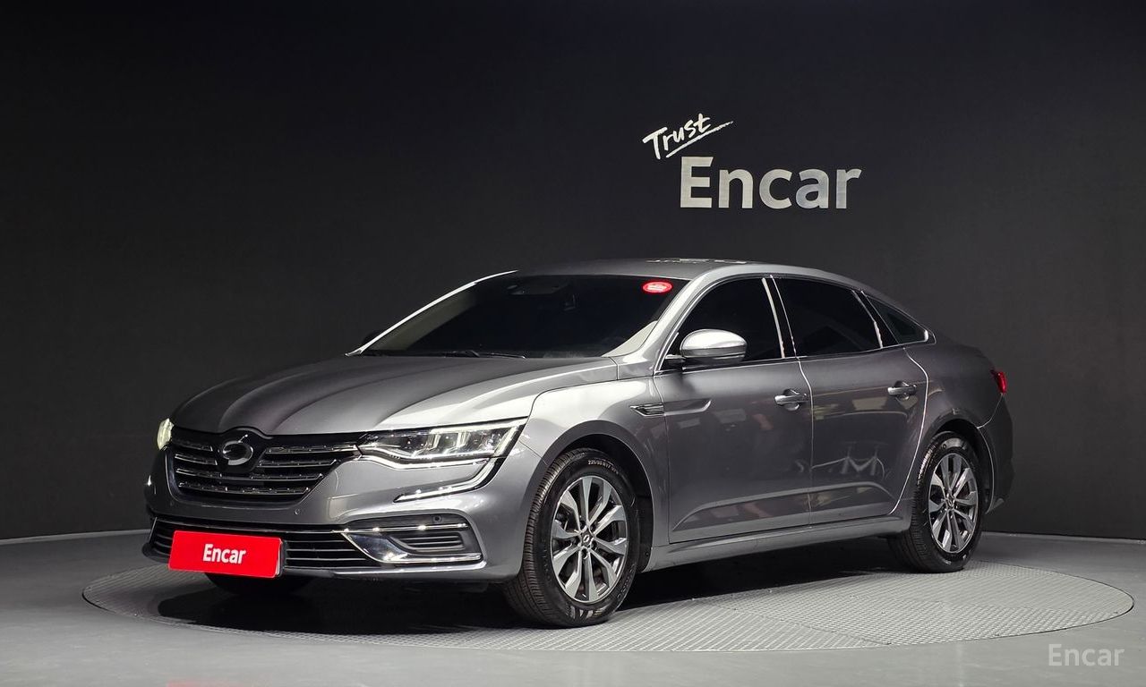 Renault SM6