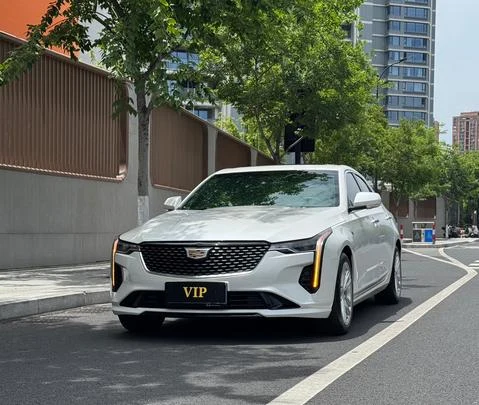 Cadillac CT4