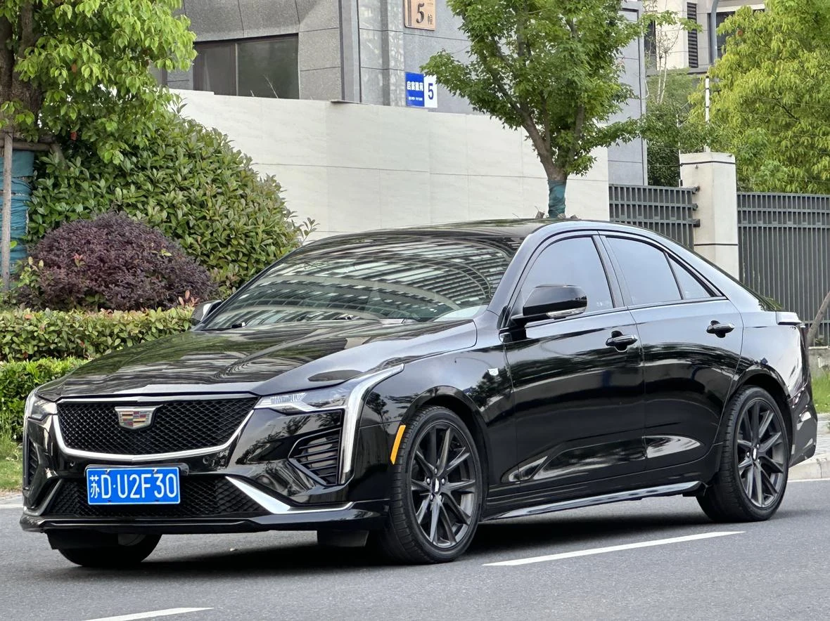 Cadillac CT4