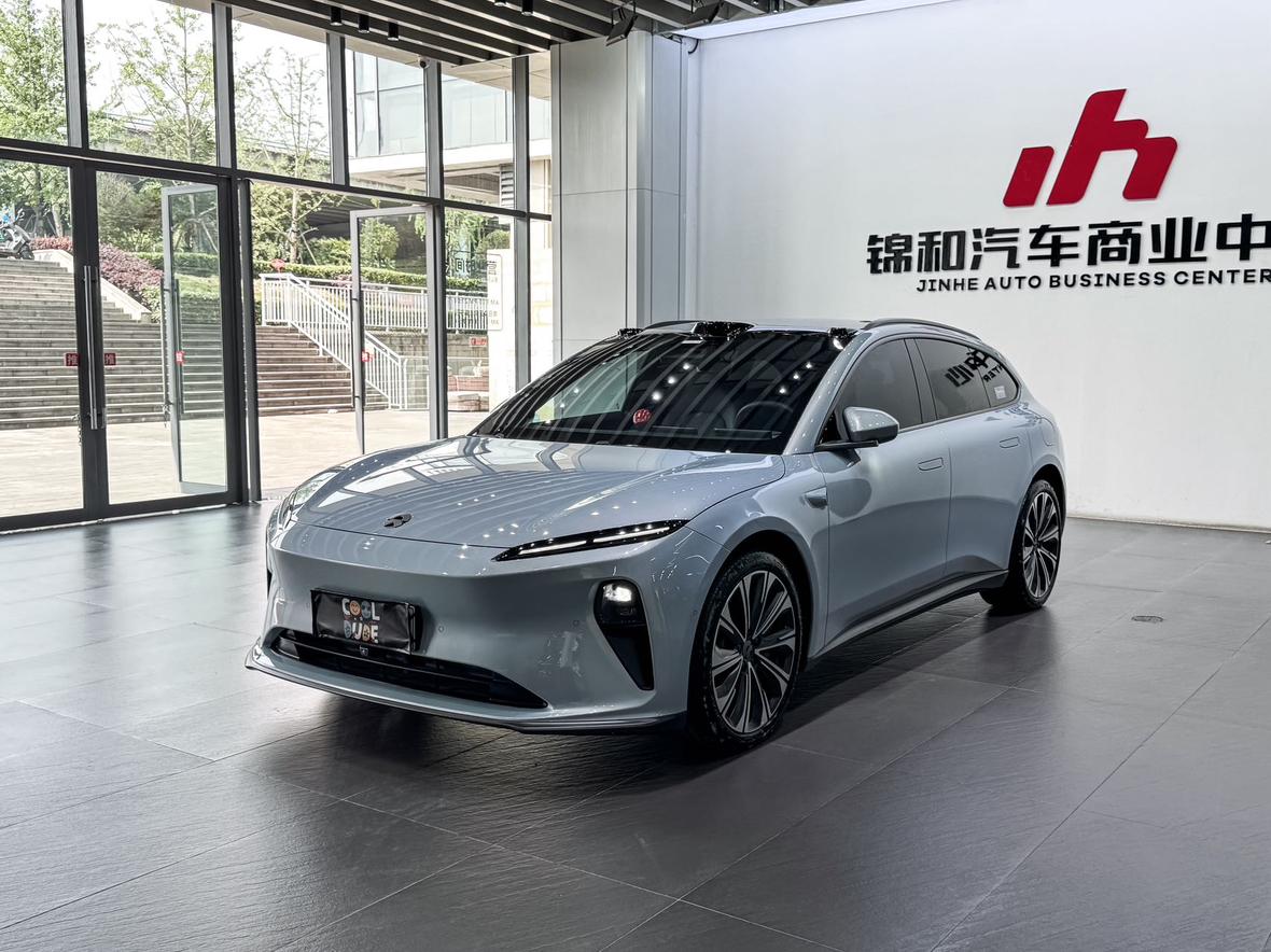 NIO ET5T