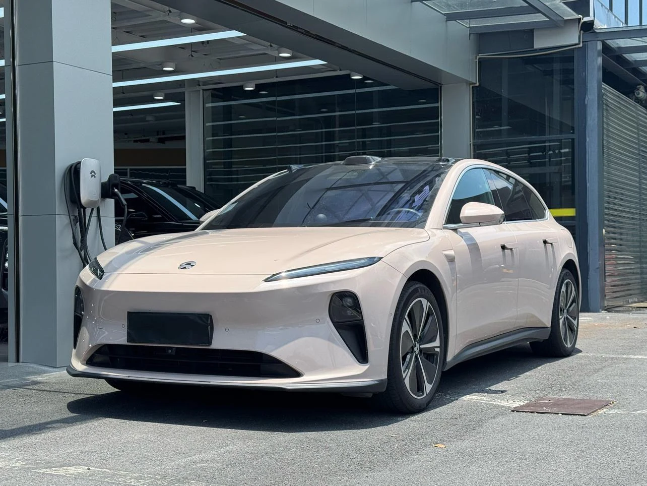 NIO ET5T