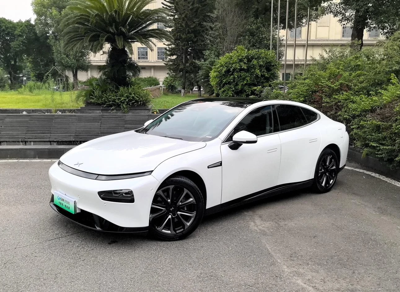 Xpeng P7
