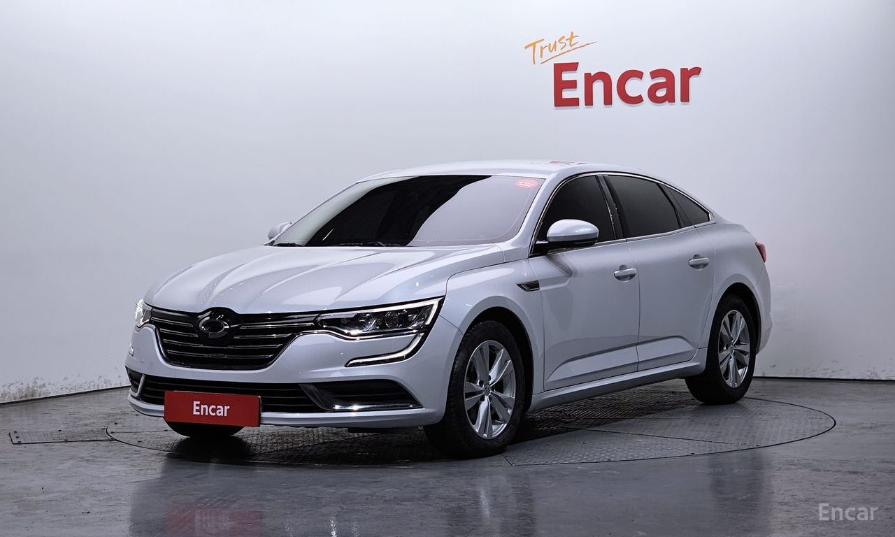 Renault SM6