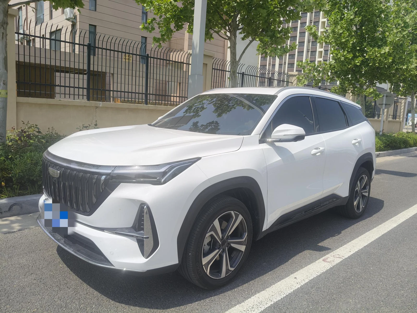 Geely Boyue L