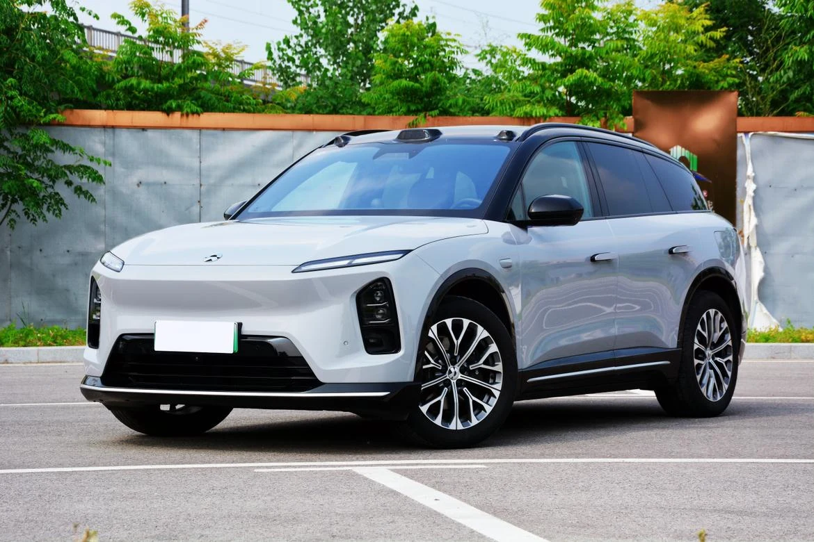 NIO ES6