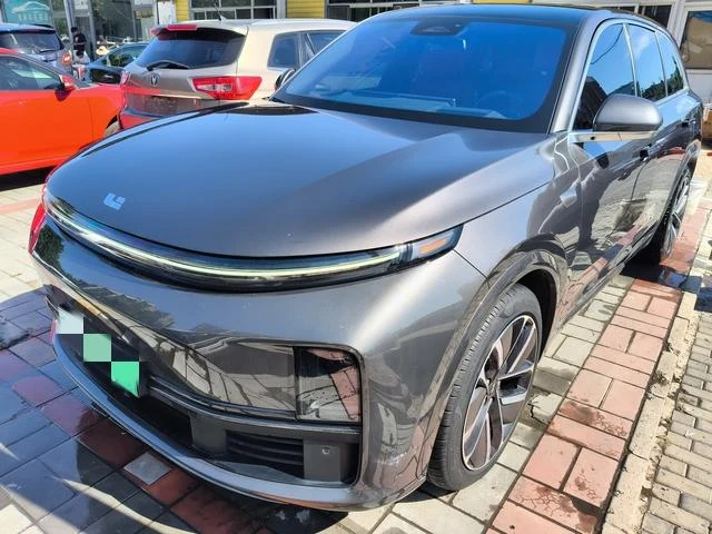 Li Auto L7