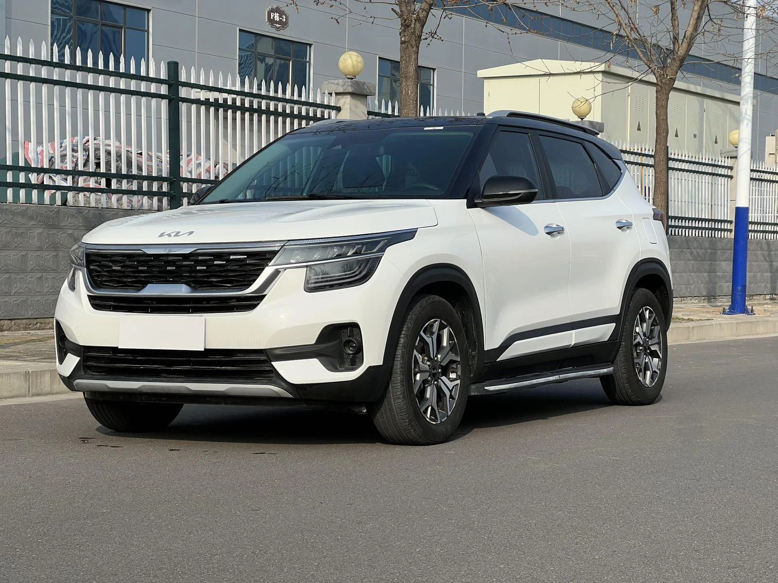 Kia KX3