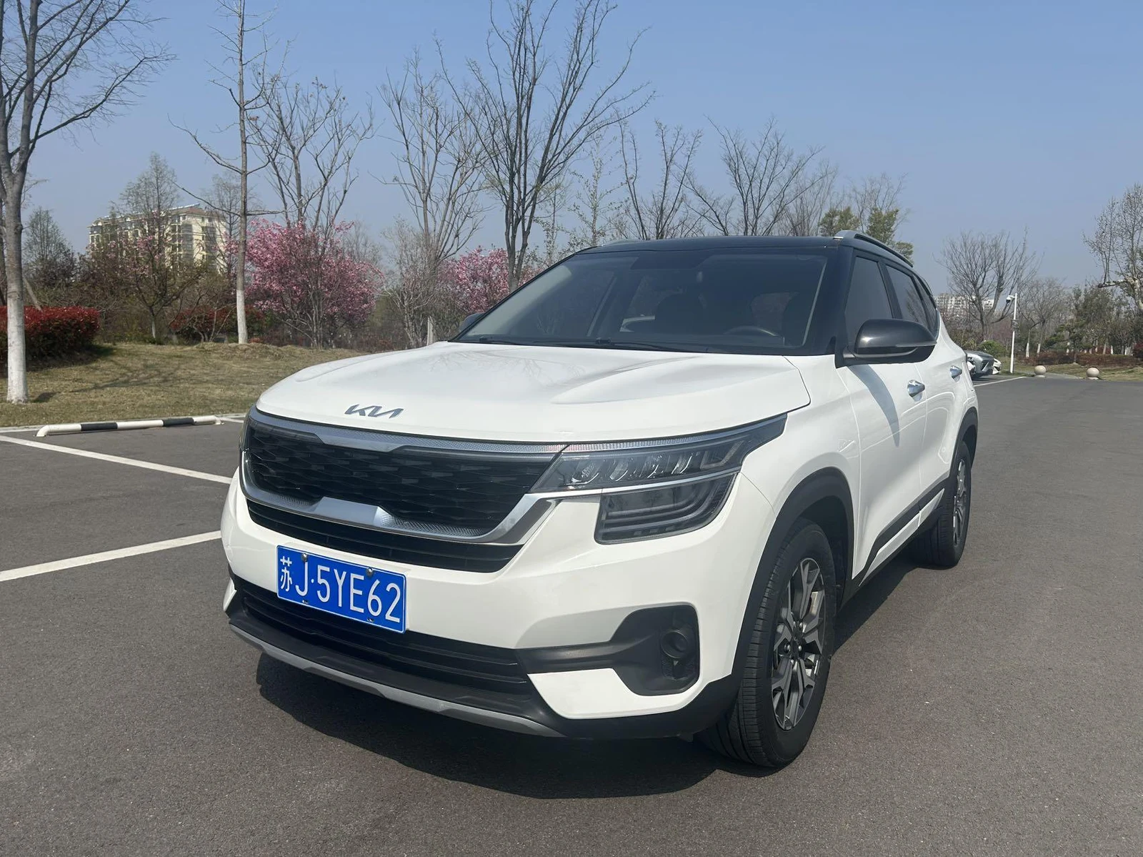 Kia KX3