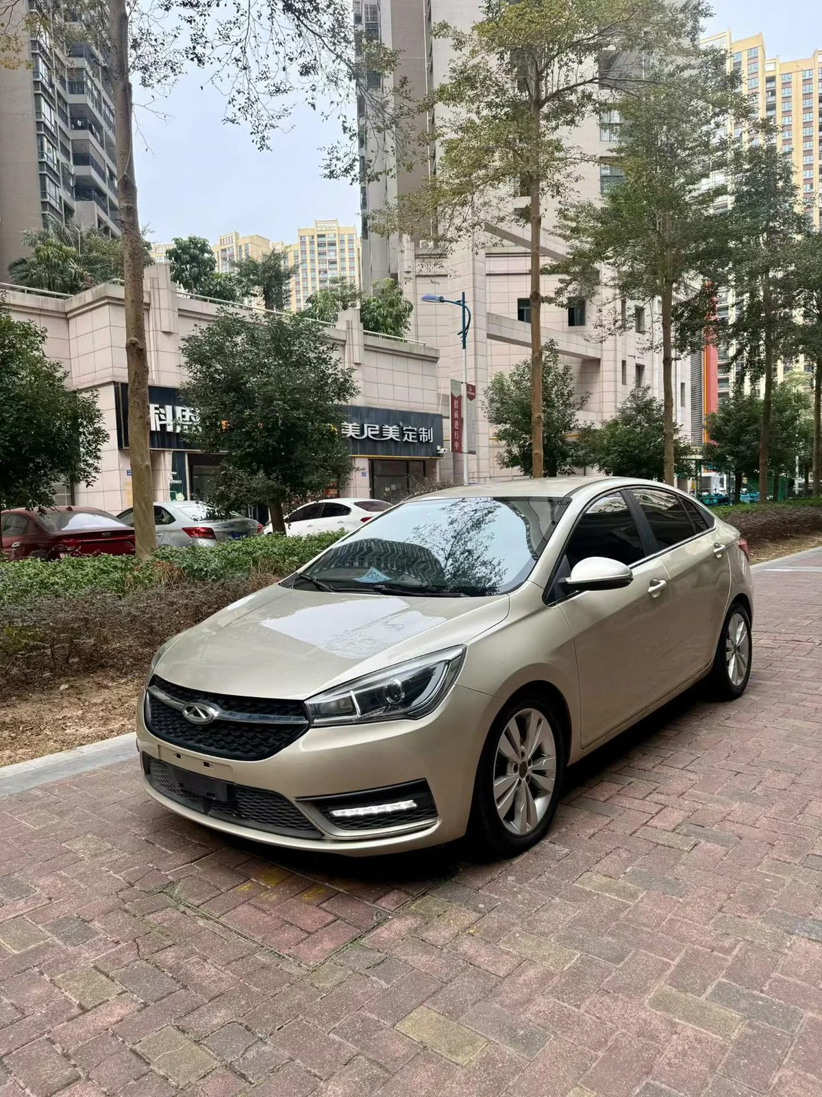 Chery Arrizo 5