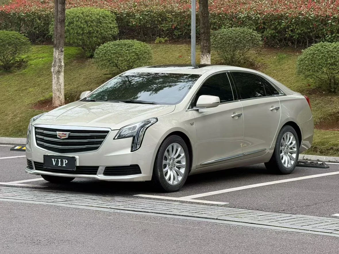 Cadillac XTS