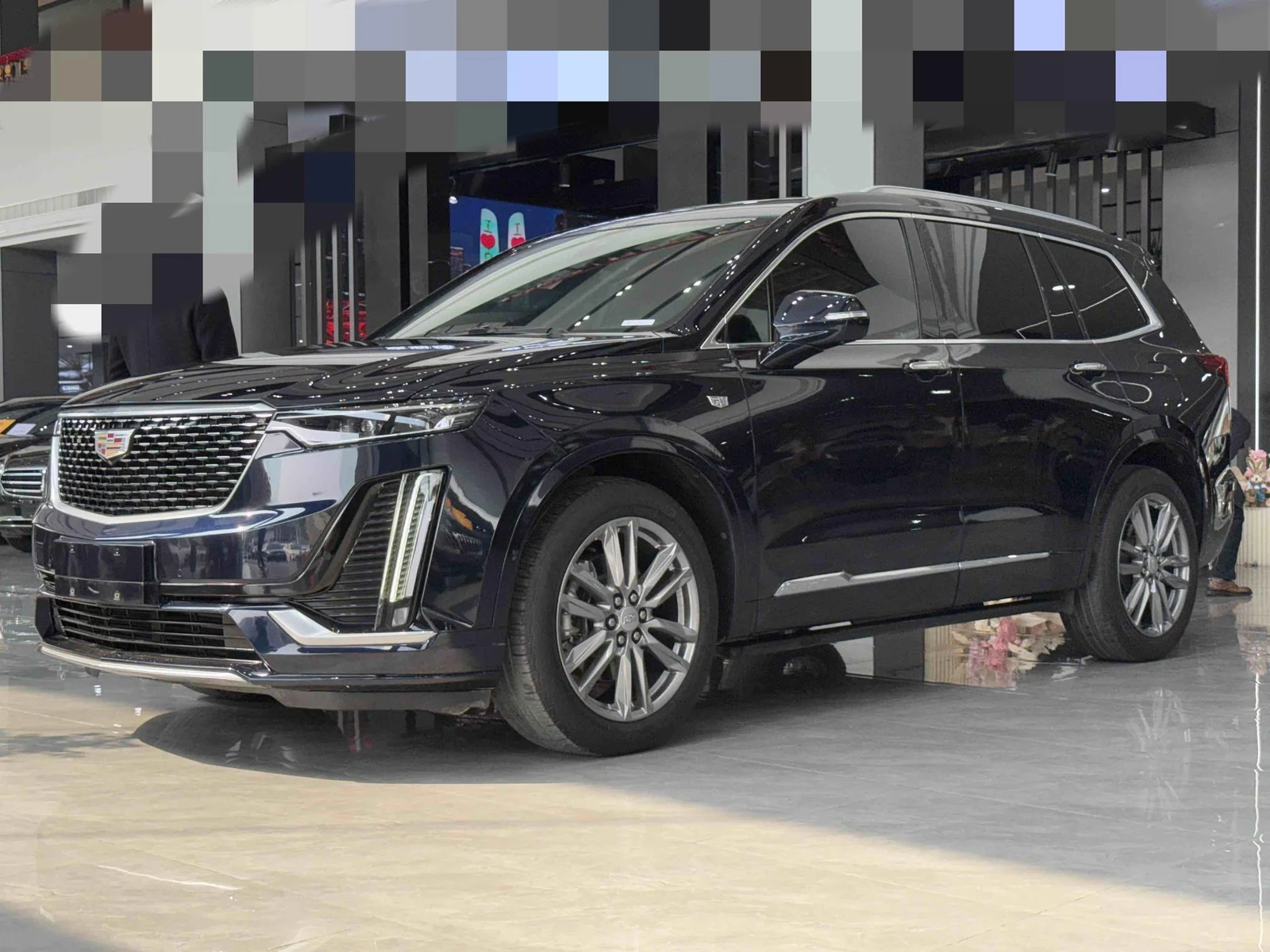 Cadillac XT6