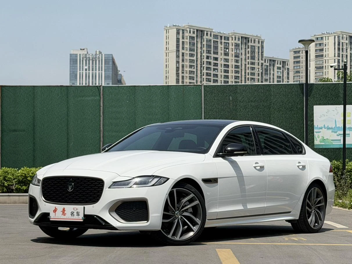Jaguar XFL