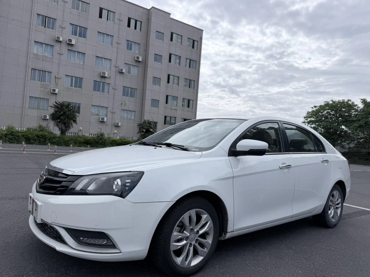Geely Emgrand