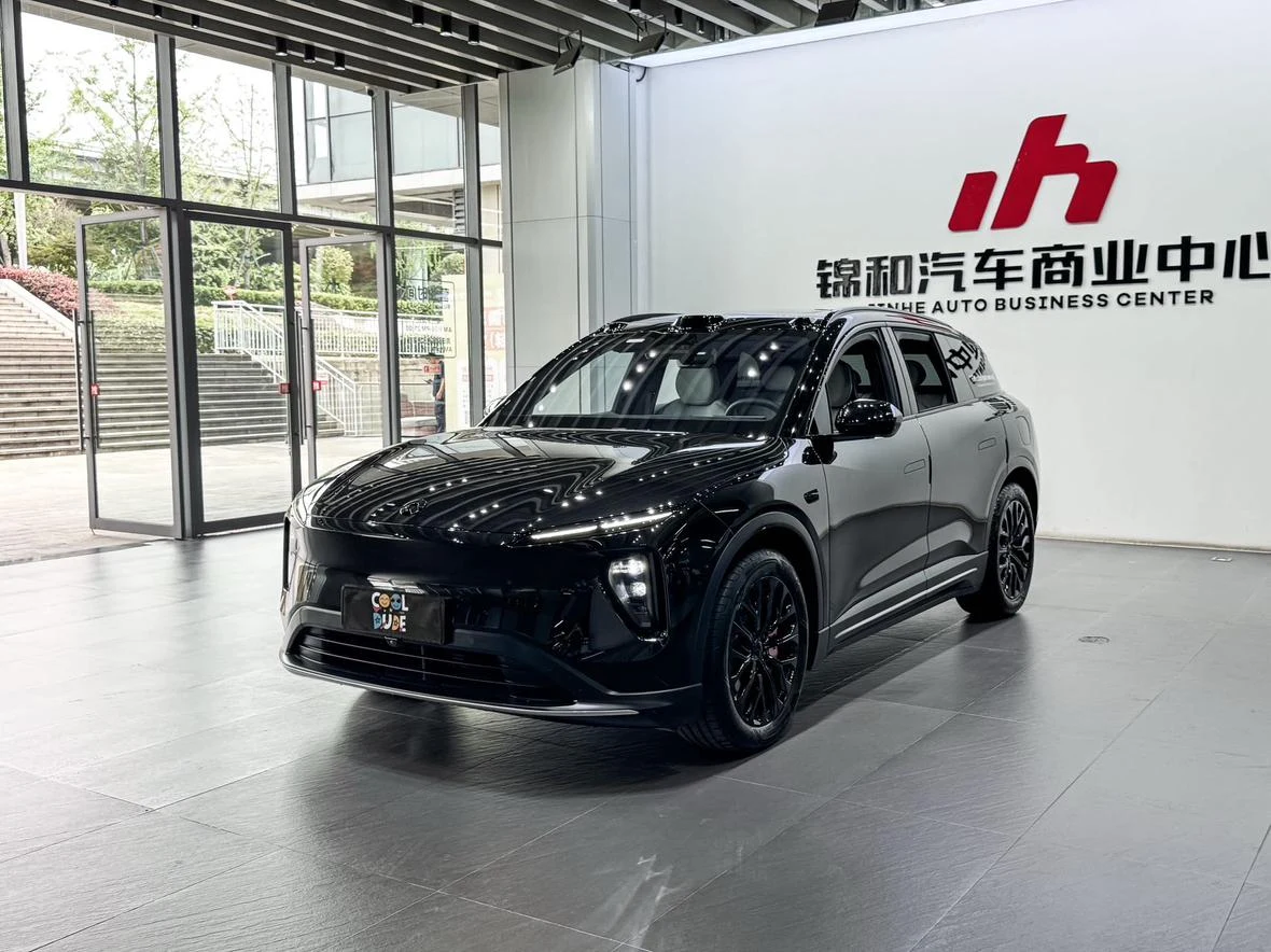 NIO ES6