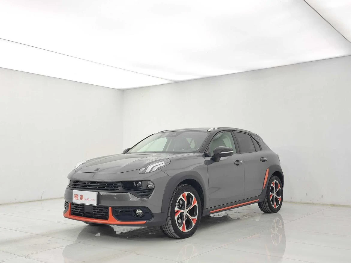 Lynk & Co 02