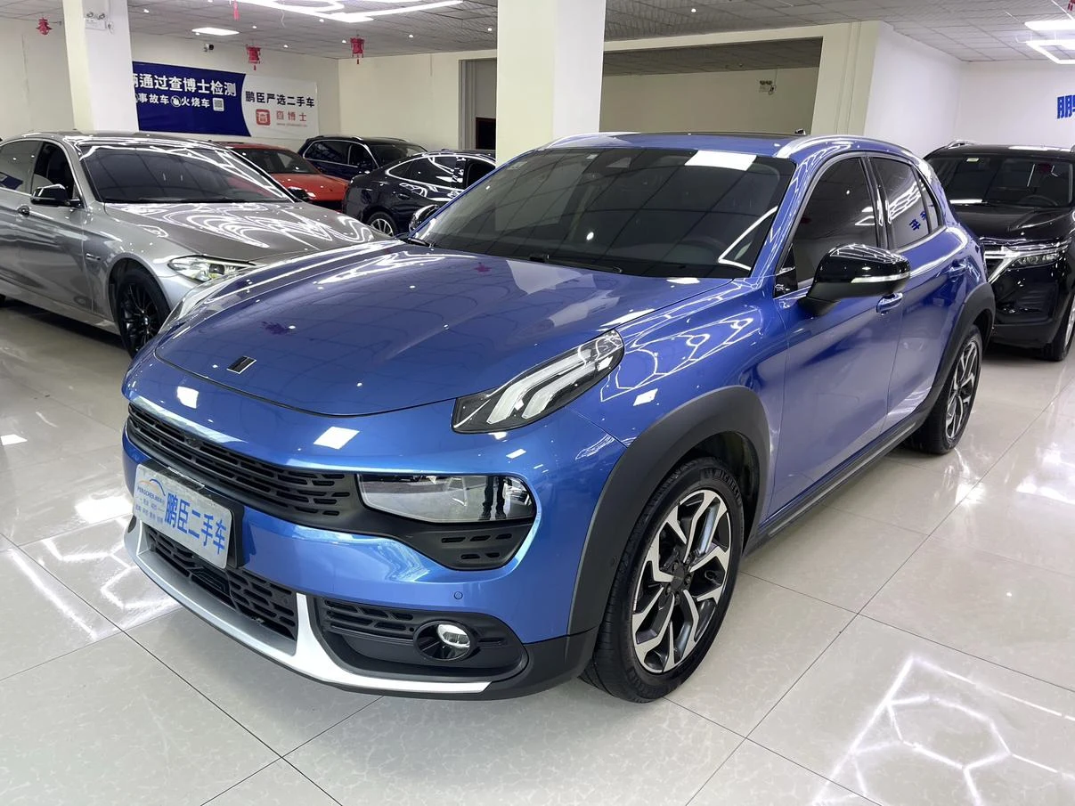 Lynk & Co 02