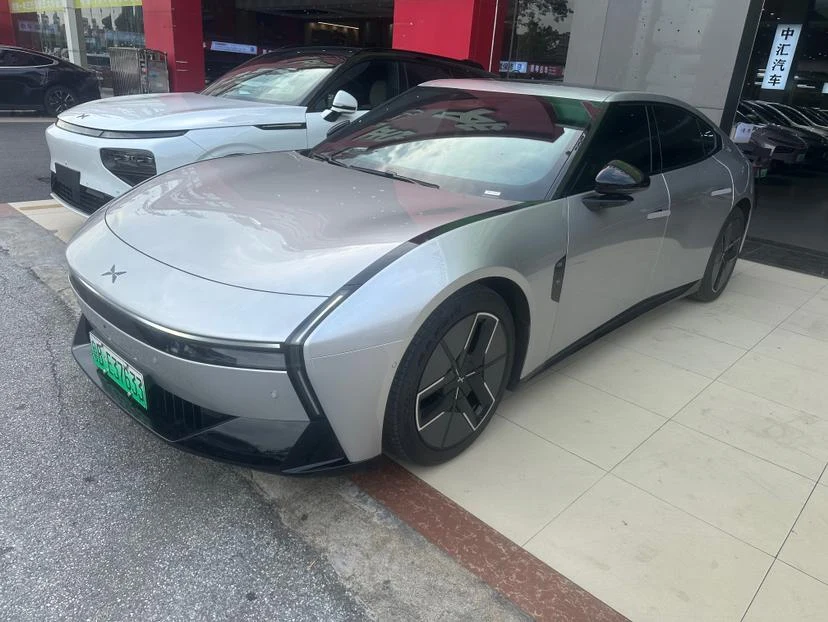 Xpeng P7
