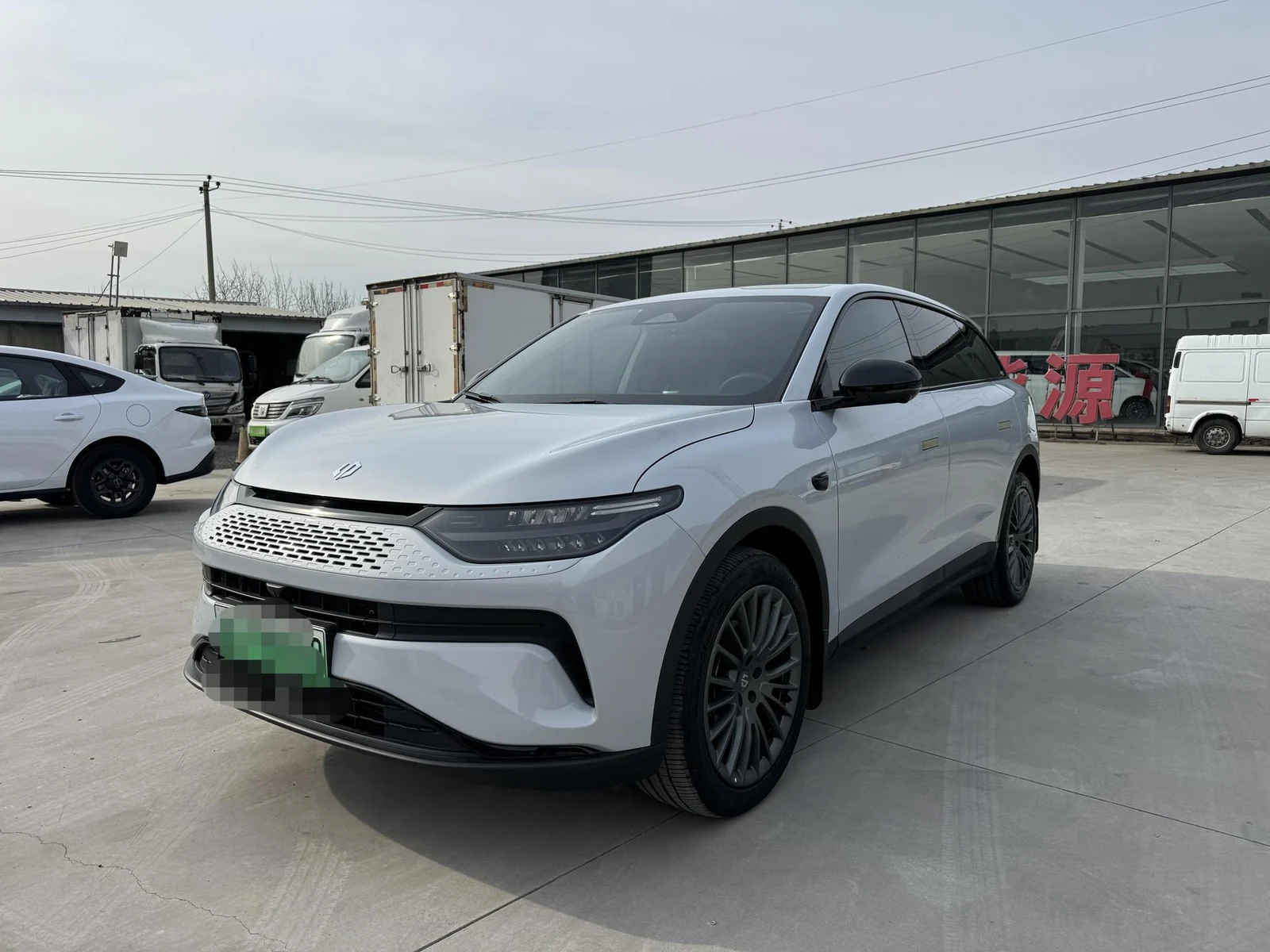 Leapmotor C11