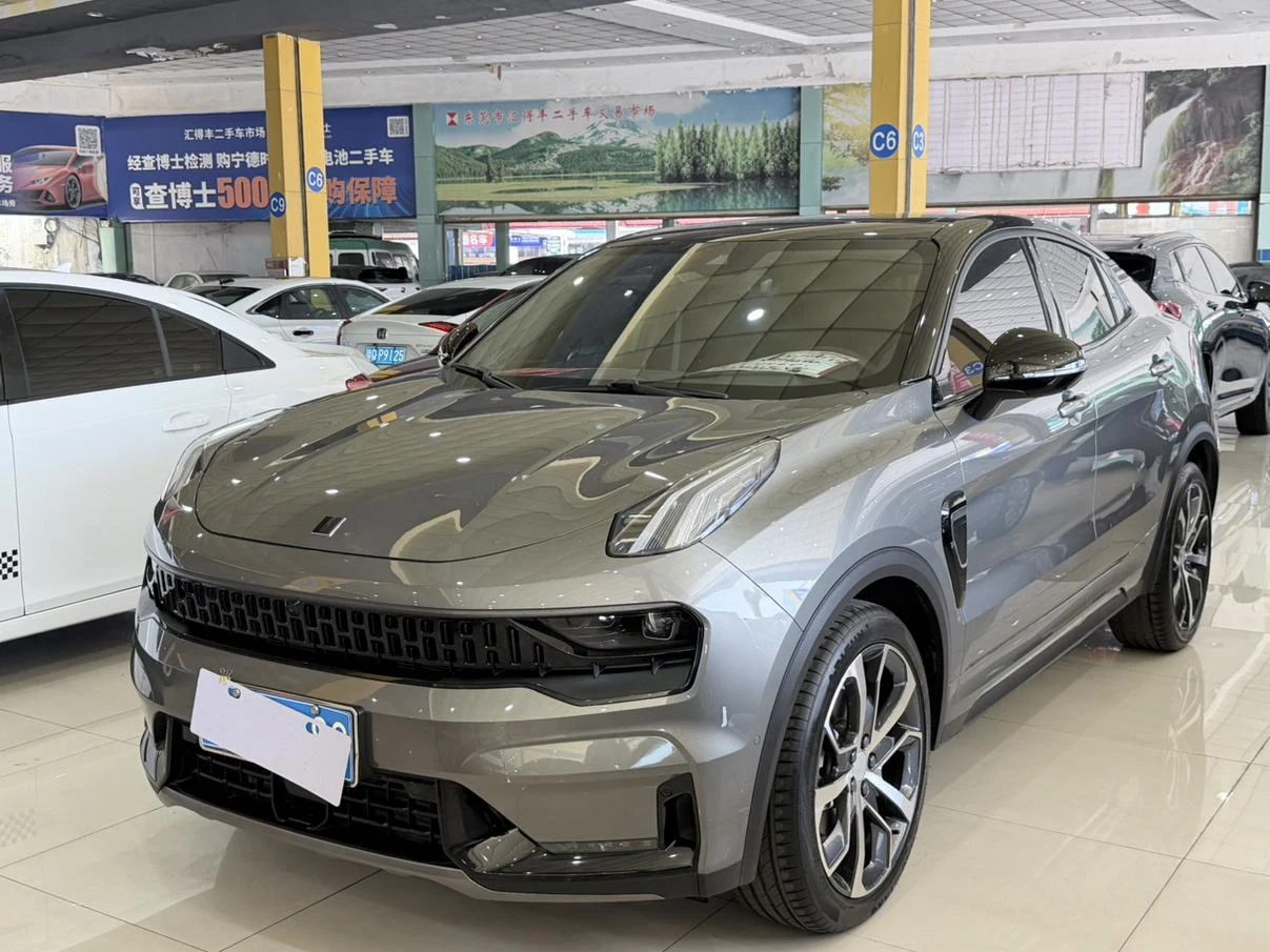 Lynk & Co 05
