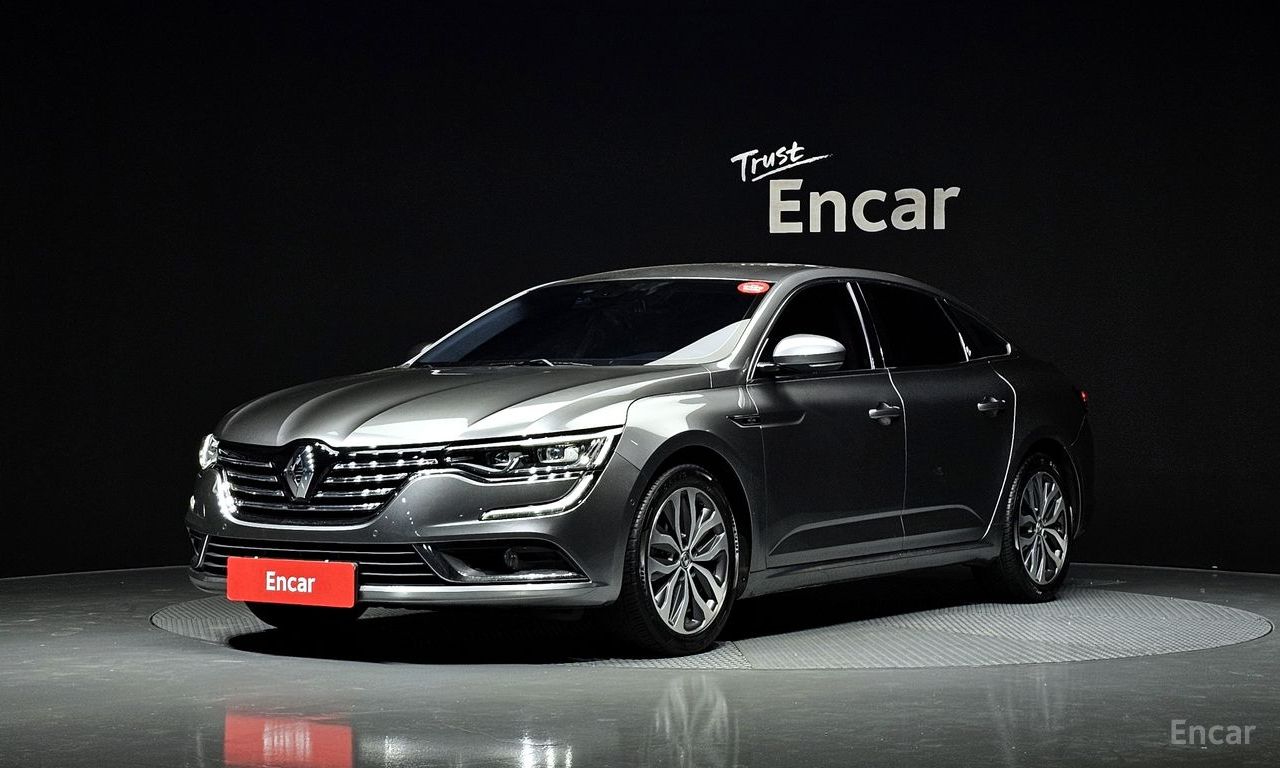 Renault SM6