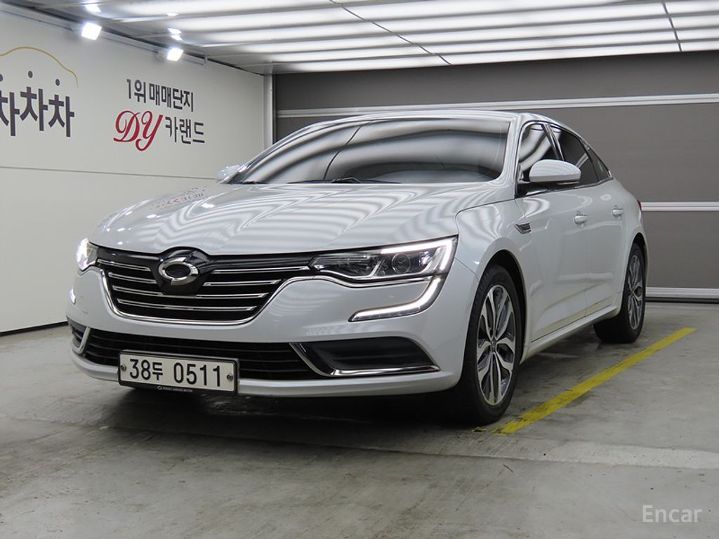 Renault SM6