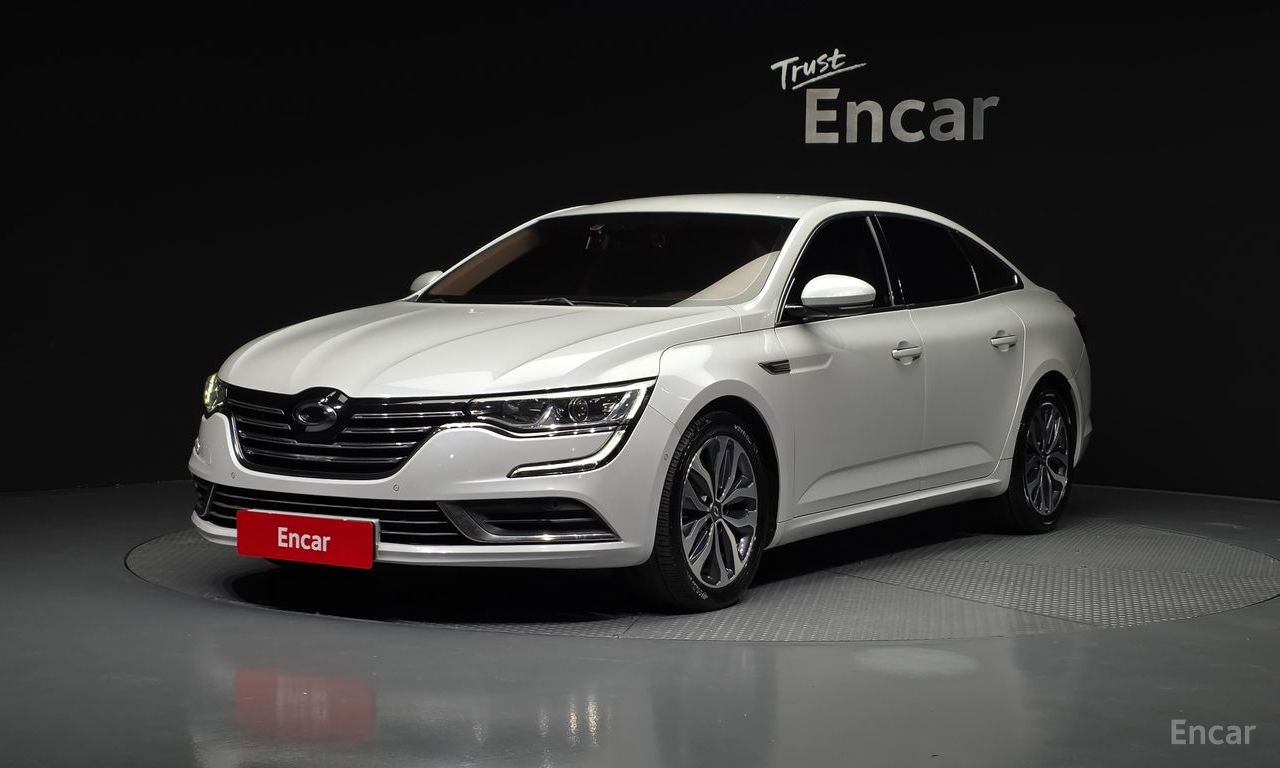 Renault SM6