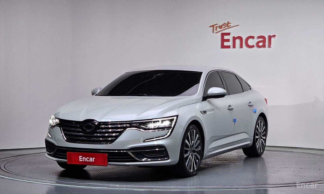 Renault SM6